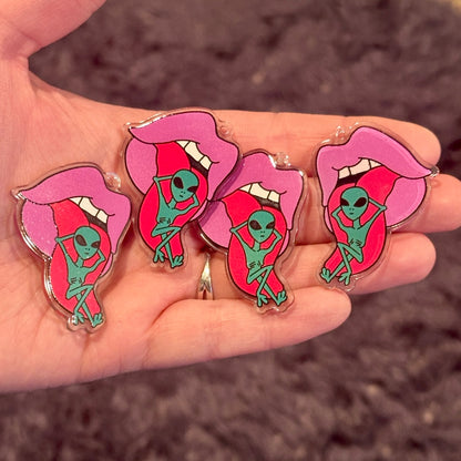 4pcs Alien On Tongue Charms