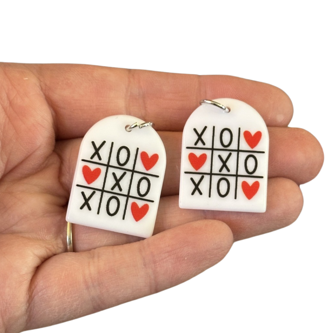 6pcs XO Heart Tic Tac Toe Charms