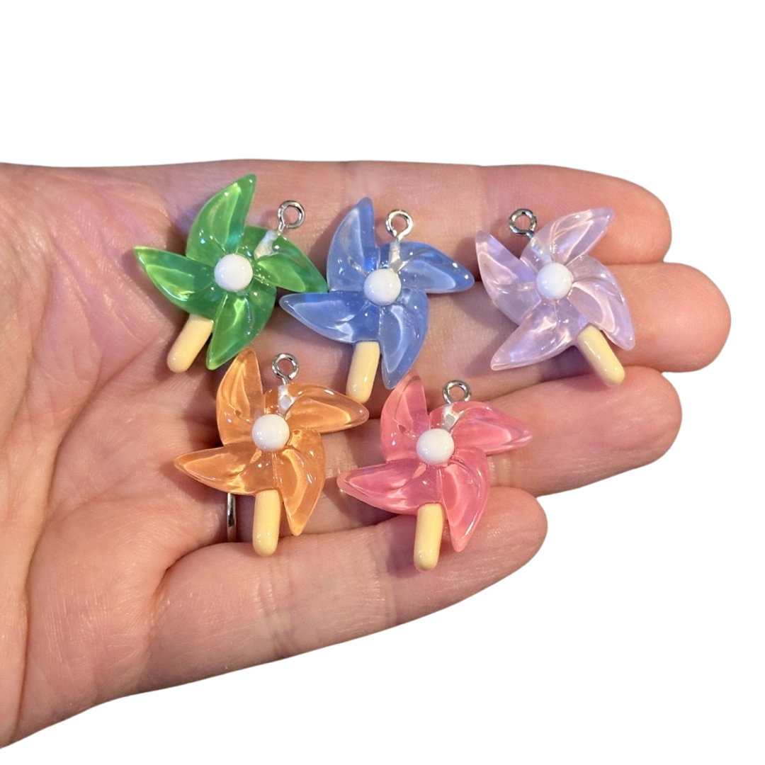 5pcs Assorted Garden Windmill Toy charms