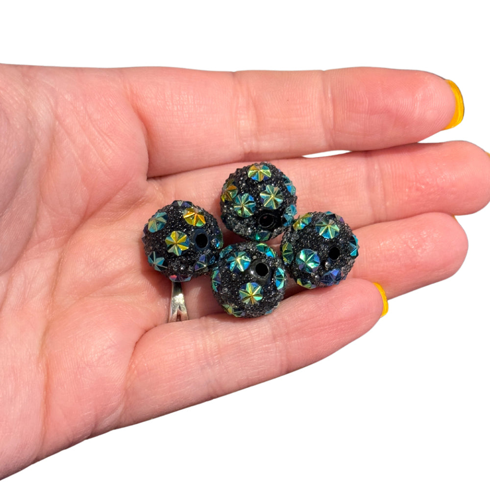 4pcs Glitzy Black Focus Beads