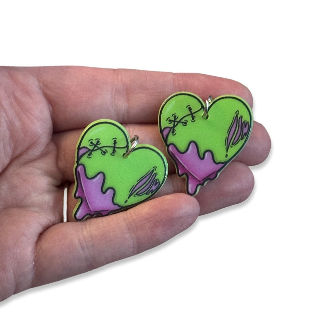 10pcs Green Zombie heart charms