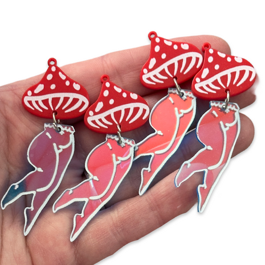 4pcs Sexy curvy Red Mushroom charms