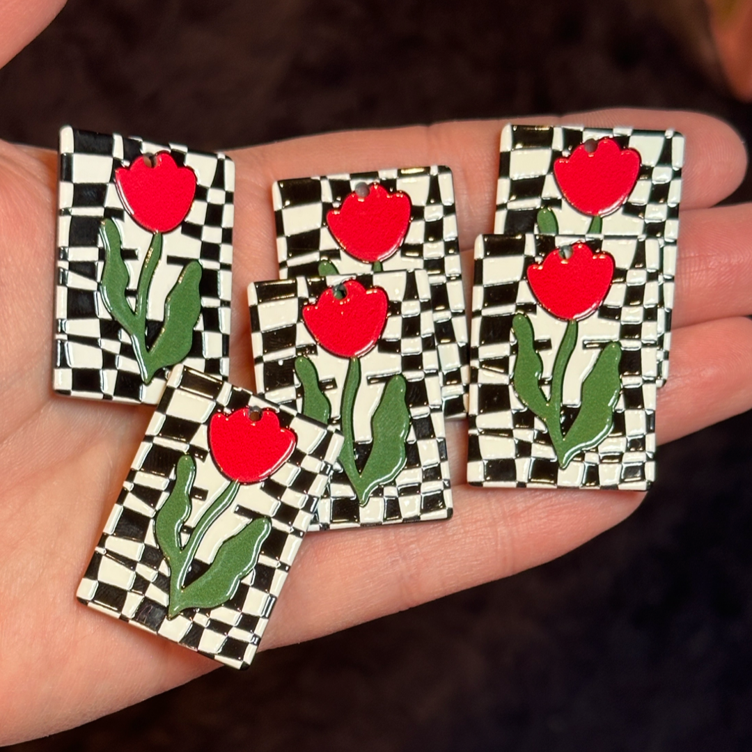 6pcs black white checkered red tulips charms