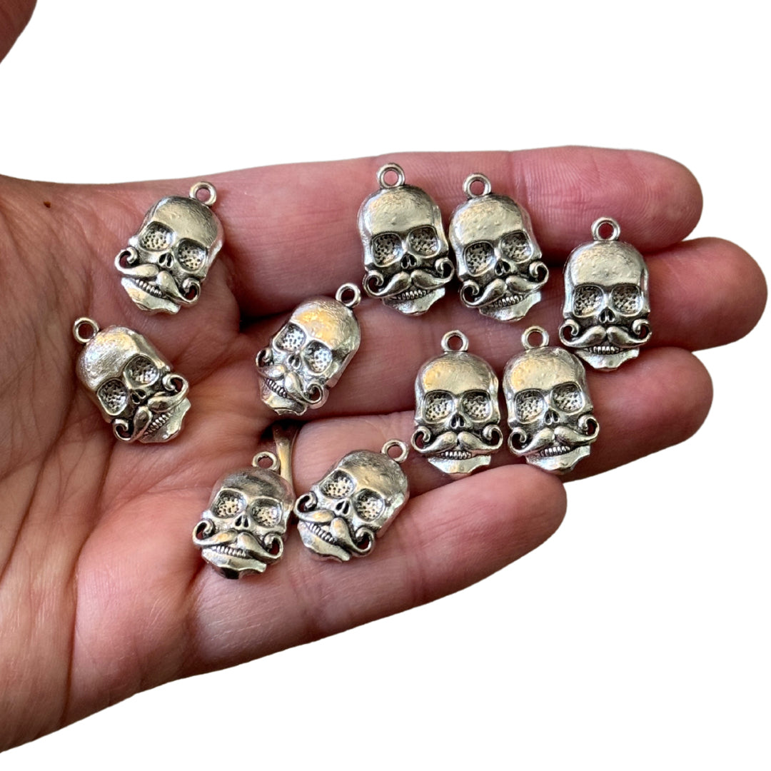 10pcs Antique Silver Skull with mustache charms