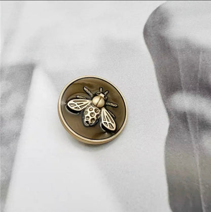 Luxury Bee Buttons