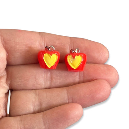 8pcs Apple with heart charms