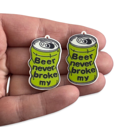 2pcs Beer Never Broke My Charms