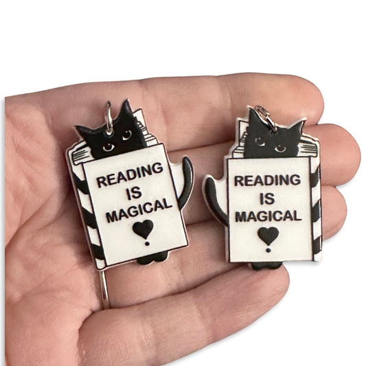 2pcs Cat reading book magical Charms